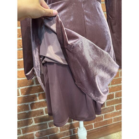 NWT Express Womens Size Medium Pink Mauve Long Sleeve Soft Corduroy Wrap Dress - Picture 6 of 12